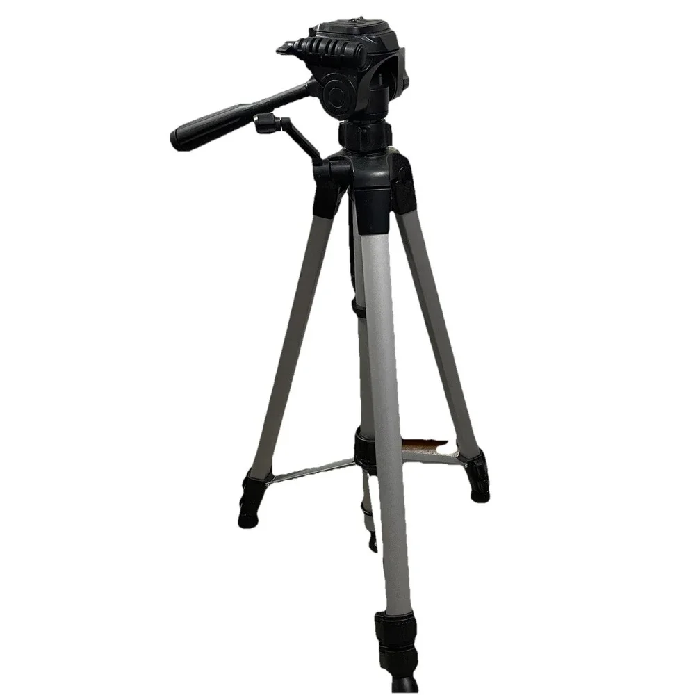 Amazon Basics 60-Inch DSLR Lightweight Tripod For Camera, Phone With‎ Bag, Black